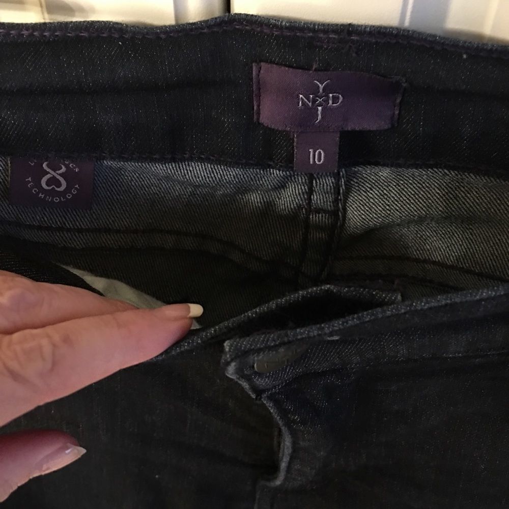 Dark Denim Capris!  - Picture 3 of 6
